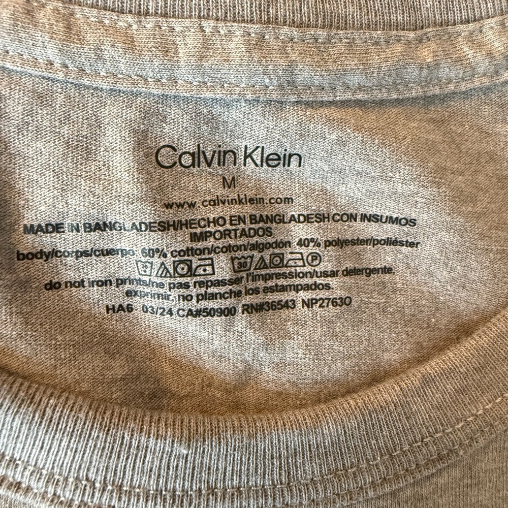 Calvin Klein Charcoal Men's Tee - Picture 2 of 4